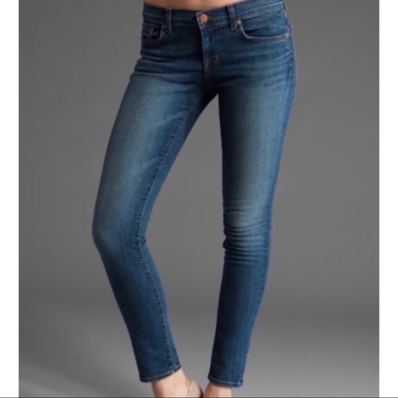 J Brand | Phoebe Cropped Low-Rise Skinny Jean | 26 - Picture 2 of 10